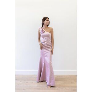 WTOO Amelia. Satin One Shoulder Formal Dress Detachable Bow. Berry Lilac Size 14